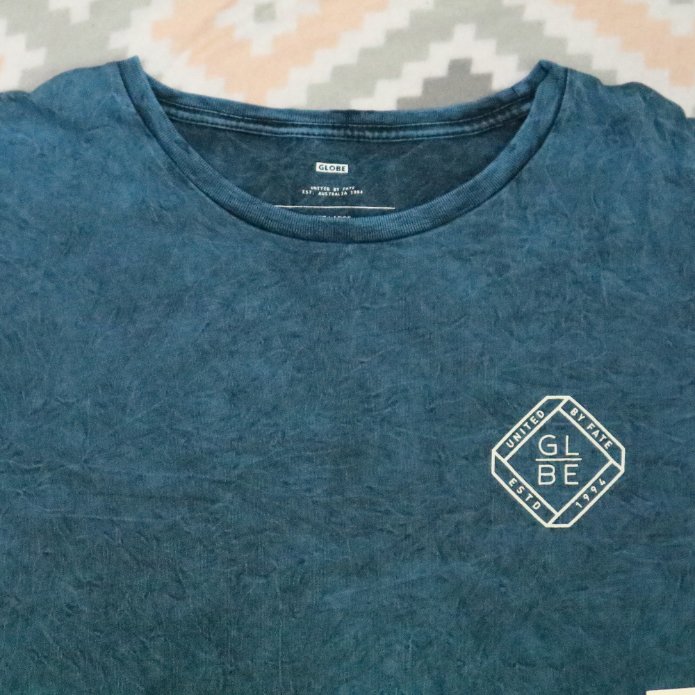 GLOBE Smiths LS Moroccan Acid Wash Tee NWT Sz LG Men - Picture 4 of 7